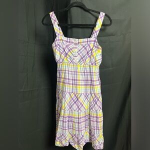 So - size large spring picnic dress